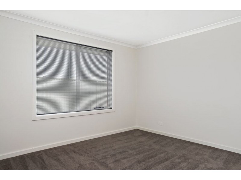 2/6 Jonagold Grove, Legana TAS 7277