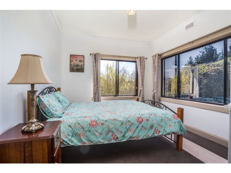 49 Weld street, Beaconsfield TAS 7270