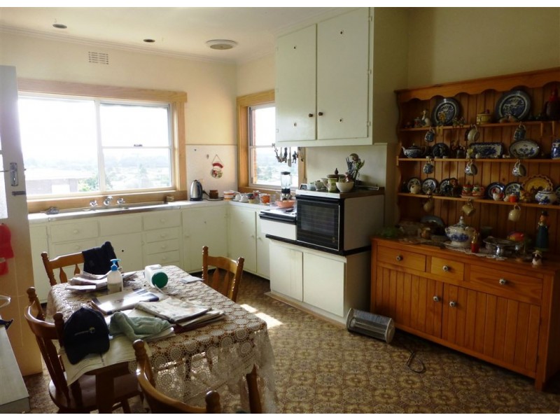 19 Napier Street, Beauty Point TAS 7270