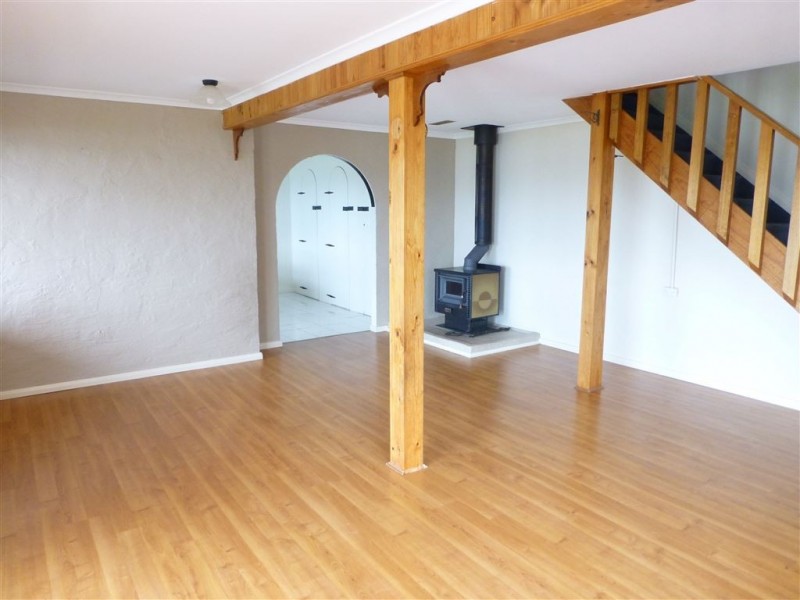 7 Augustus Street, Beauty Point TAS 7270