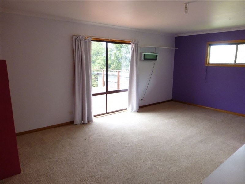 7 Augustus Street, Beauty Point TAS 7270