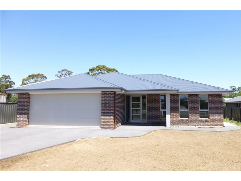 16 Sundowner Ave, Legana TAS 7277