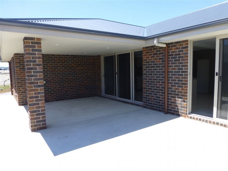 16 Sundowner Ave, Legana TAS 7277