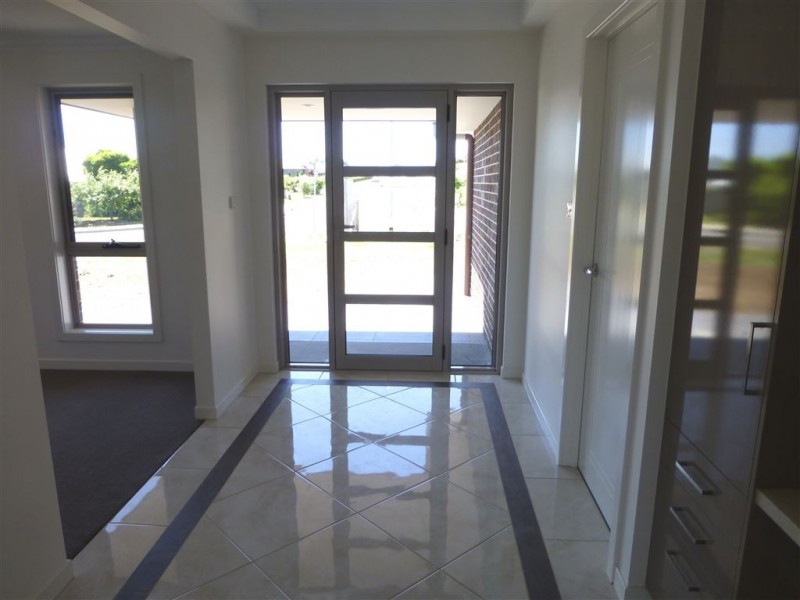 16 Sundowner Ave, Legana TAS 7277