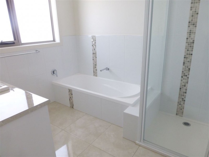 16 Sundowner Ave, Legana TAS 7277