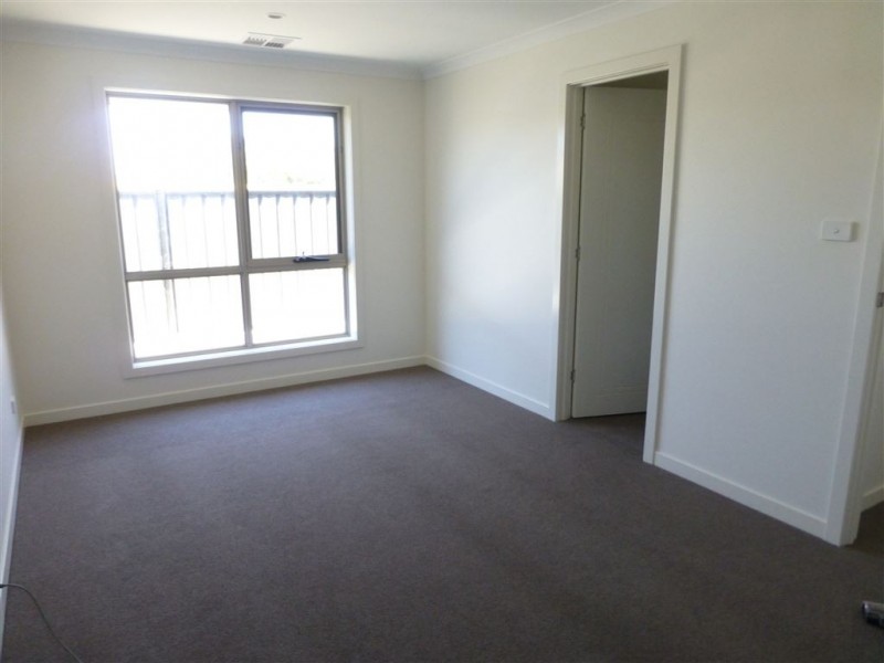16 Sundowner Ave, Legana TAS 7277