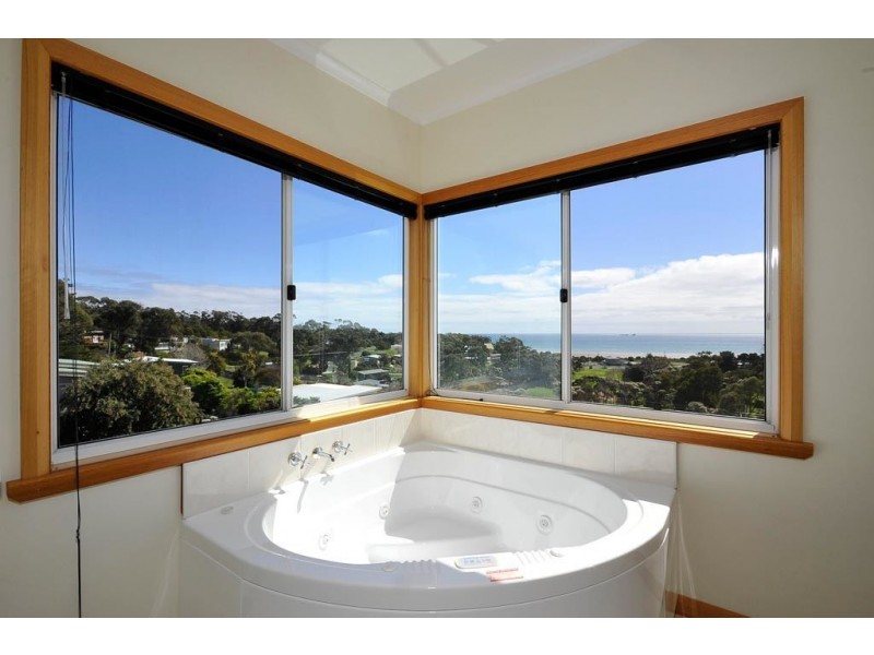9 Tamar Crescent, Greens Beach TAS 7270