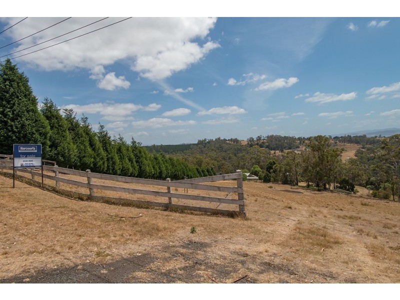 8 Mountain View Crescent, Grindelwald TAS 7277