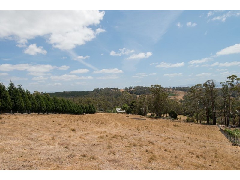 8 Mountain View Crescent, Grindelwald TAS 7277