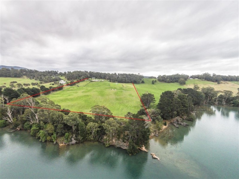 108 Clarence Point Road, Clarence Point TAS 7270