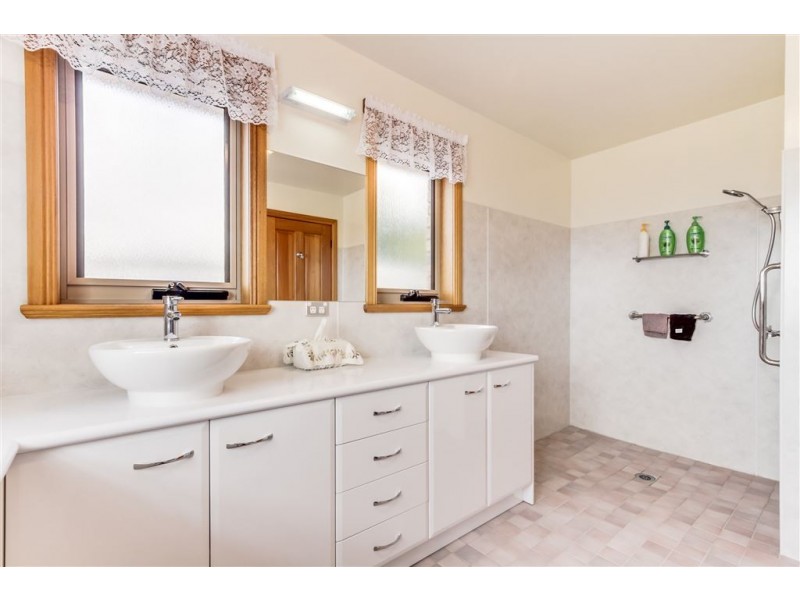 108 Clarence Point Road, Clarence Point TAS 7270