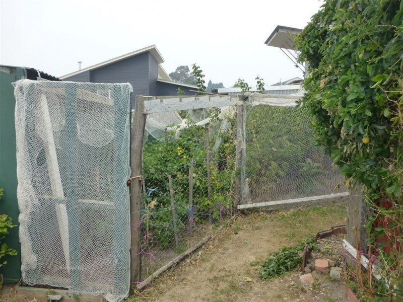 148 Charles St, Beauty Point TAS 7270