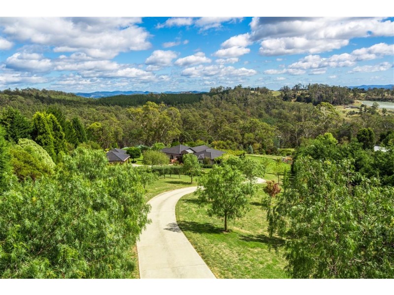 10 Mountain View Crescent, Grindelwald TAS 7277