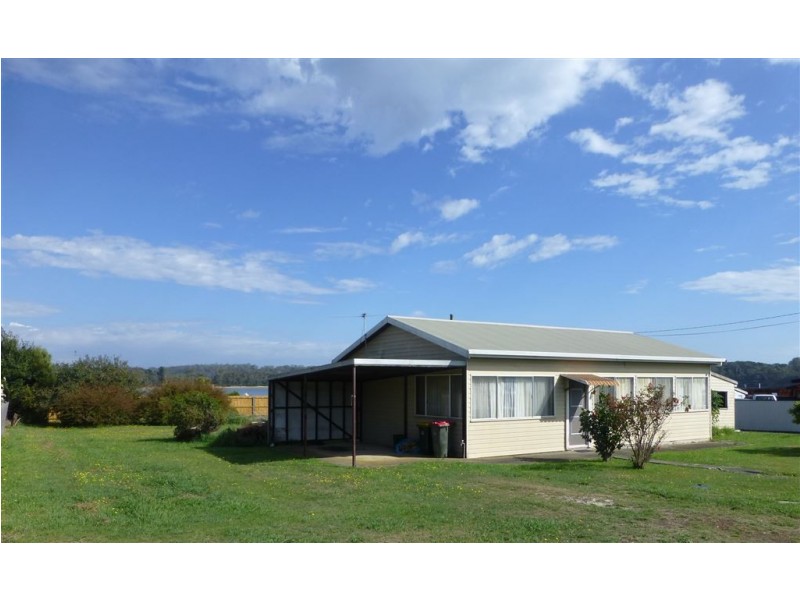33 Mainwaring Street, Beauty Point TAS 7270