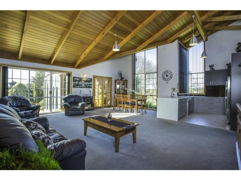 34 Douglas Street, Beaconsfield TAS 7270