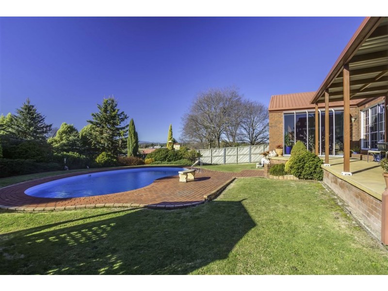 34 Douglas Street, Beaconsfield TAS 7270