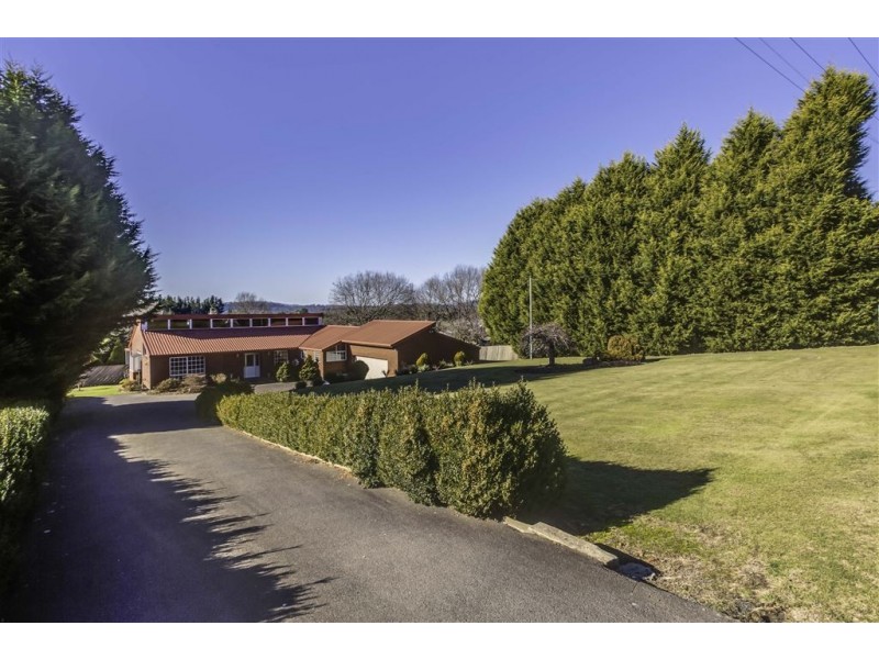 34 Douglas Street, Beaconsfield TAS 7270