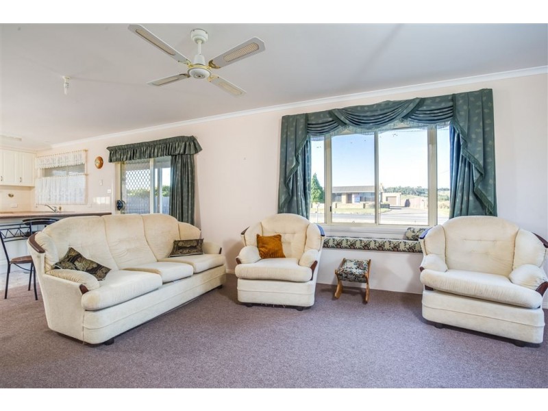 12 West Arm Rd, Beauty Point TAS 7270