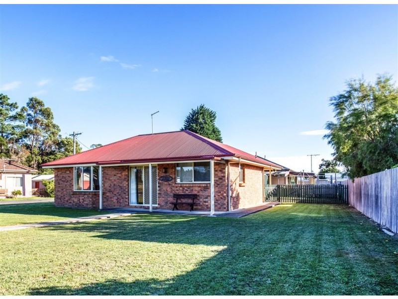 12 West Arm Rd, Beauty Point TAS 7270