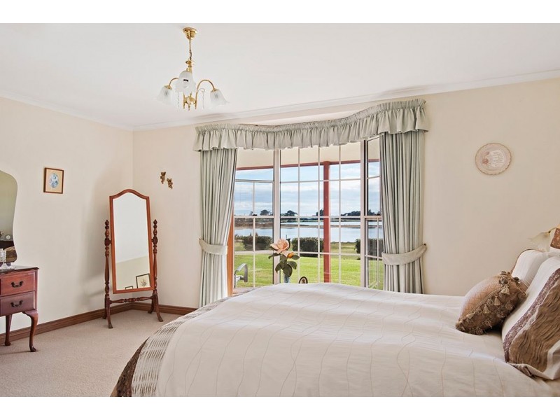 31 Bevic Road, Clarence Point TAS 7270