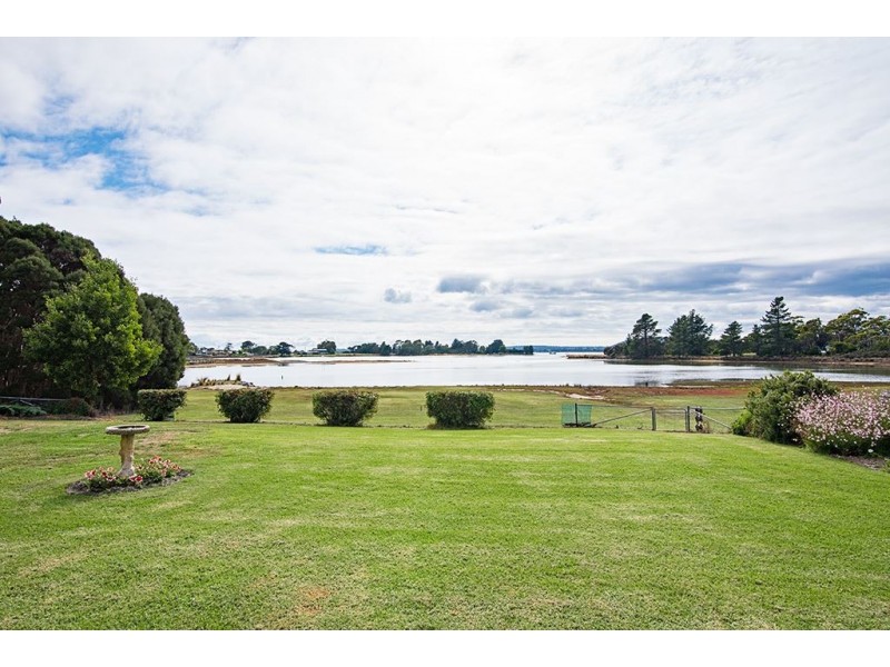 31 Bevic Road, Clarence Point TAS 7270