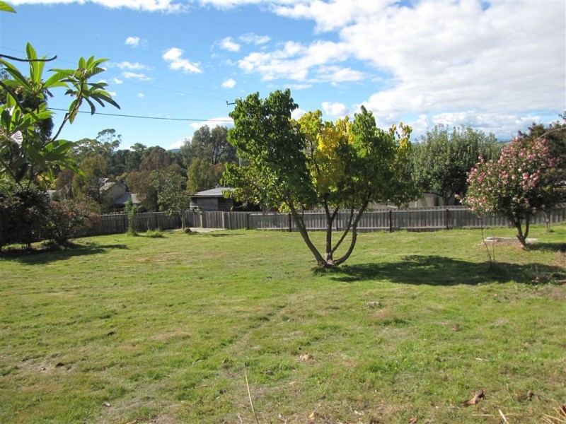 . Tomah Place, Gravelly Beach TAS 7276