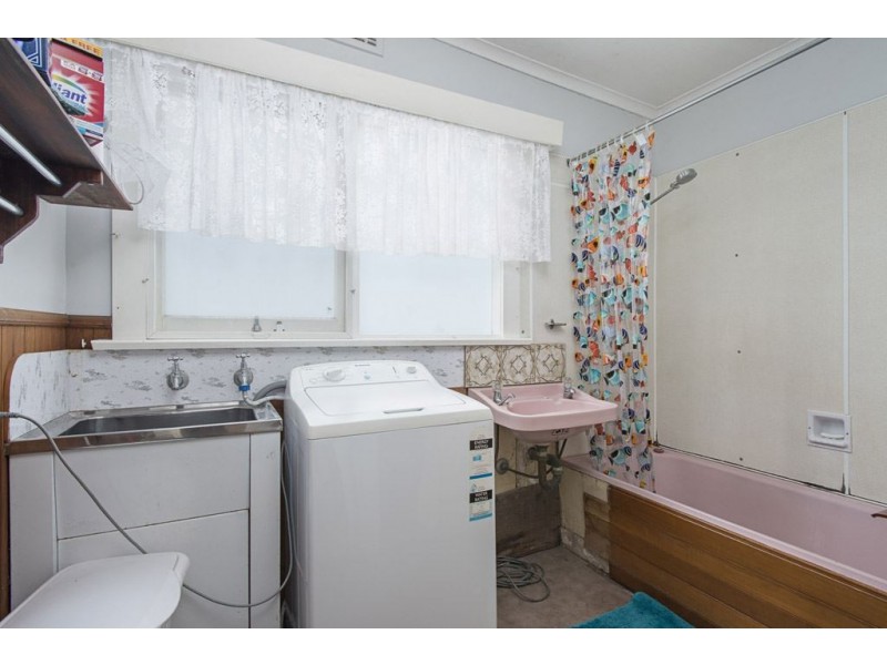 35 Esplanade, Beauty Point TAS 7270