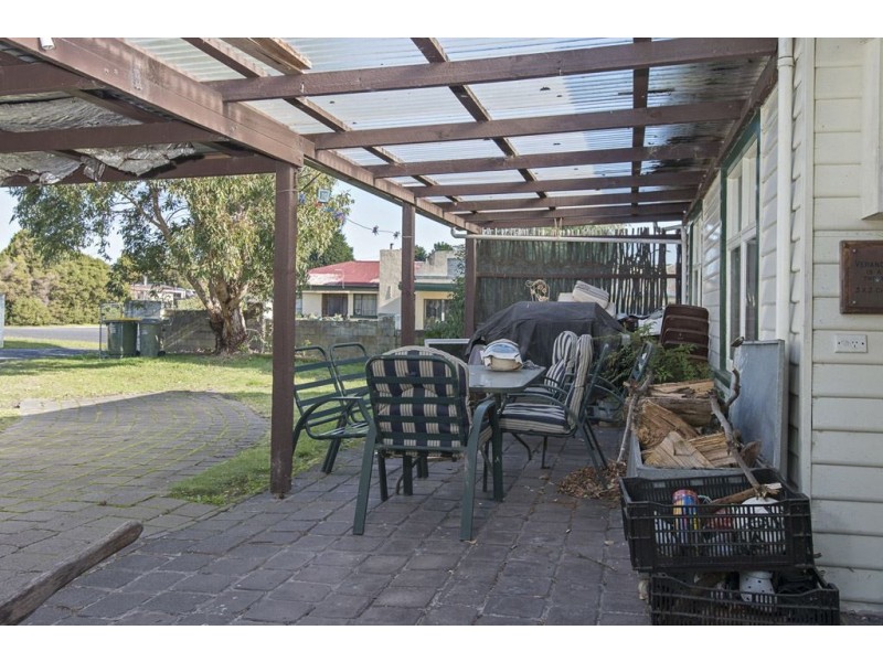 35 Esplanade, Beauty Point TAS 7270