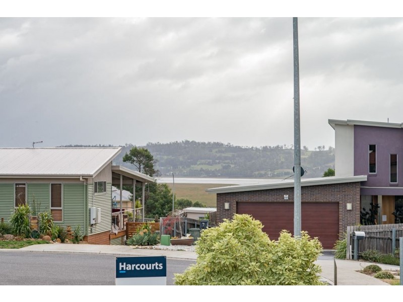 10 Peacock Place, Legana TAS 7277