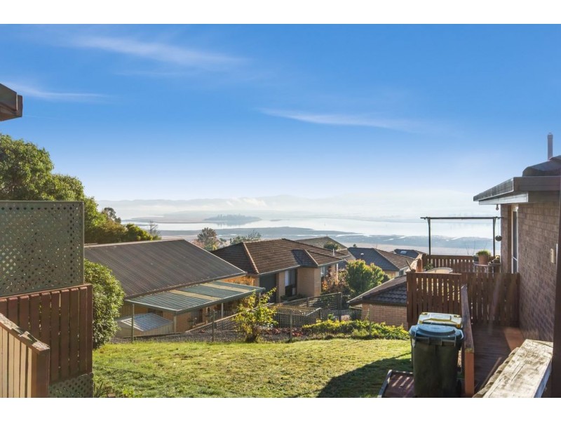 3 Iris Cl, Riverside TAS 7250