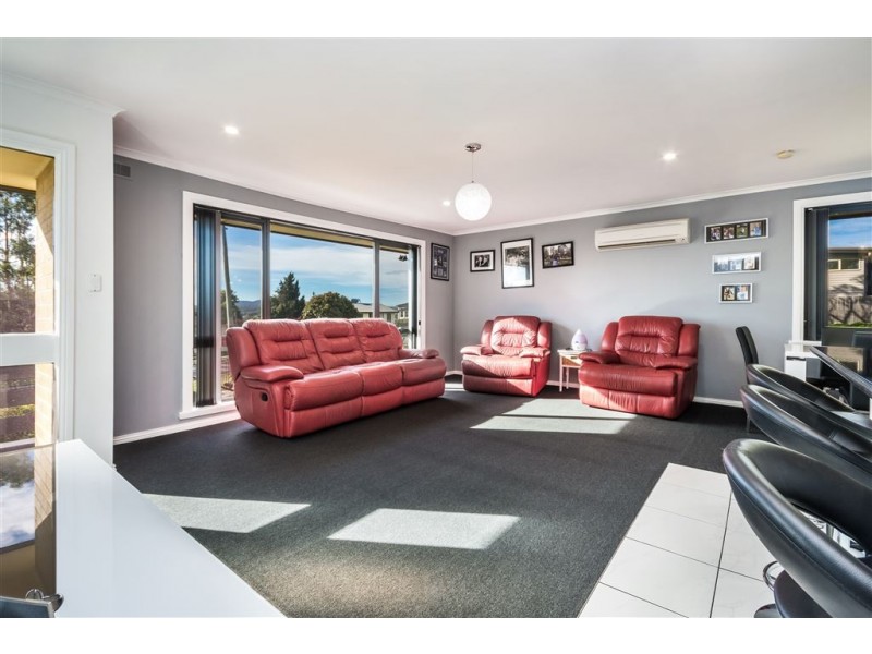 19 Ernest Street, Beauty Point TAS 7270