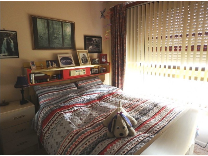 148 Charles Street, Beauty Point TAS 7270