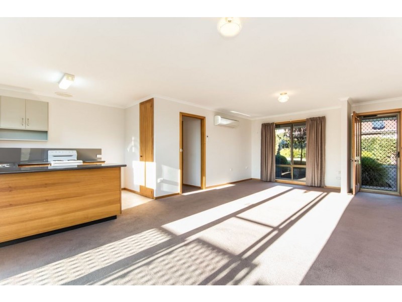 3 Iris Close, Riverside TAS 7250