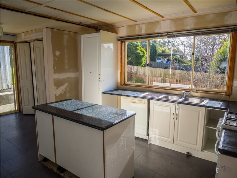 427 Gravelly Beach Road, Gravelly Beach TAS 7276