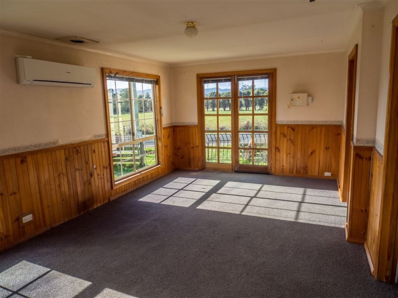 427 Gravelly Beach Road, Gravelly Beach TAS 7276