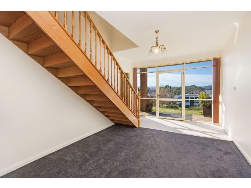 2 Augustus Street, Beauty Point TAS 7270