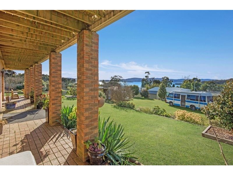 2 Augustus Street, Beauty Point TAS 7270