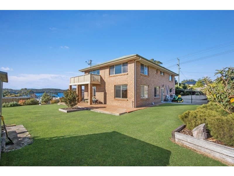 2 Augustus Street, Beauty Point TAS 7270