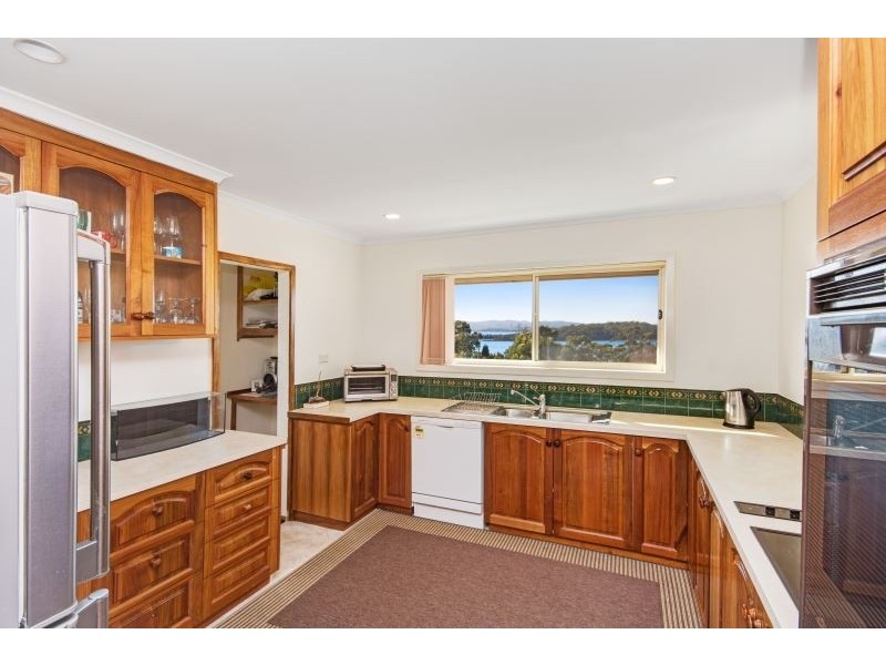 2 Augustus Street, Beauty Point TAS 7270