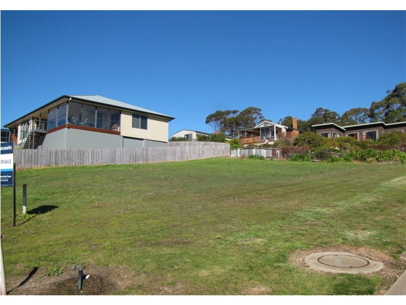 13 Cosgrove Court, Beauty Point TAS 7270