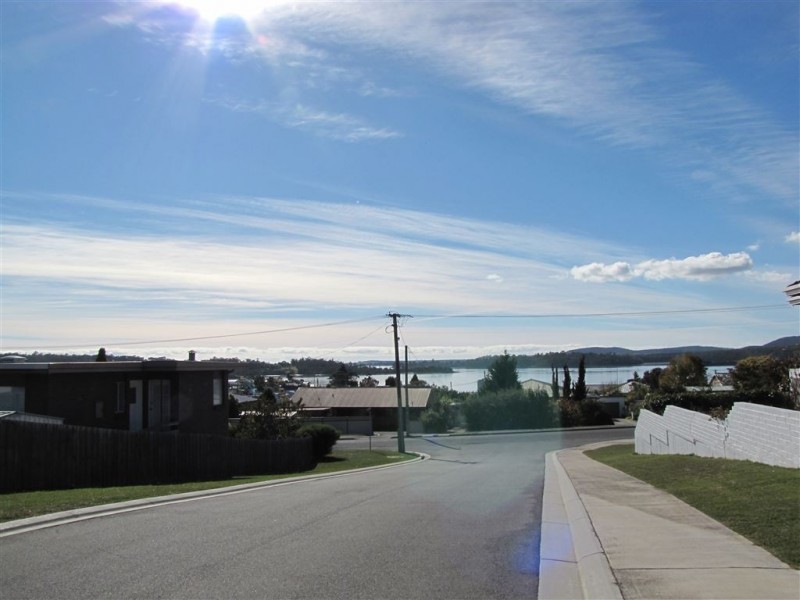 1/1 Cosgrove Court, Beauty Point TAS 7270