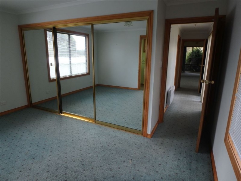 18 Crowther Street, Beaconsfield TAS 7270
