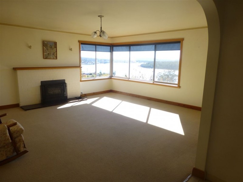 349 Rosevears Drive, Rosevears TAS 7277