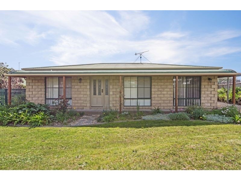 14 Garrett Street, Beauty Point TAS 7270