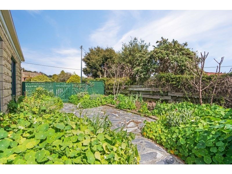 14 Garrett Street, Beauty Point TAS 7270