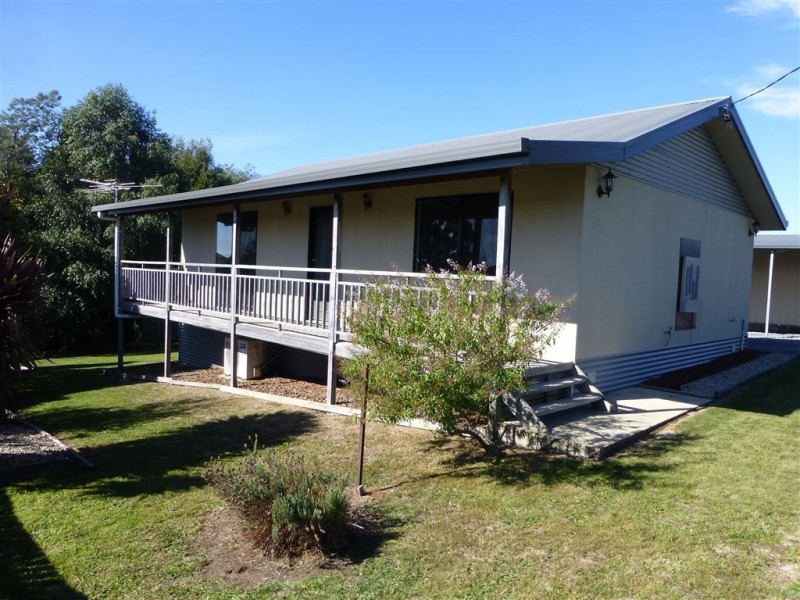 26 Cornwall Street, Beaconsfield TAS 7270
