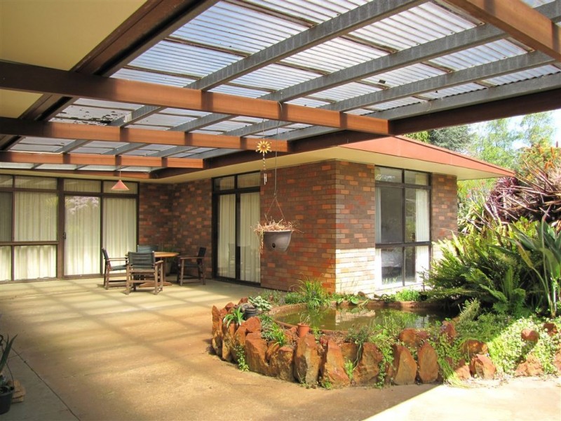 2 Tattersalls Road, Beaconsfield TAS 7270