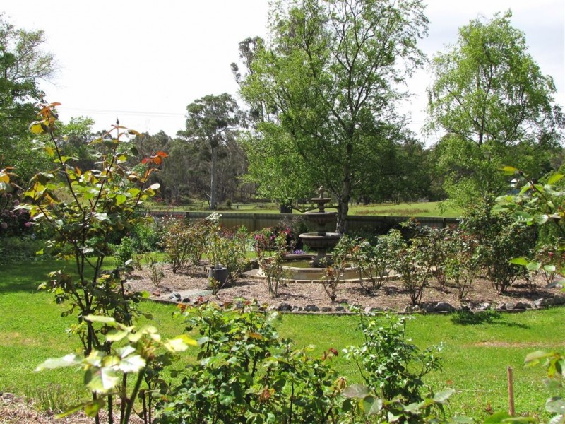 2 Tattersalls Road, Beaconsfield TAS 7270