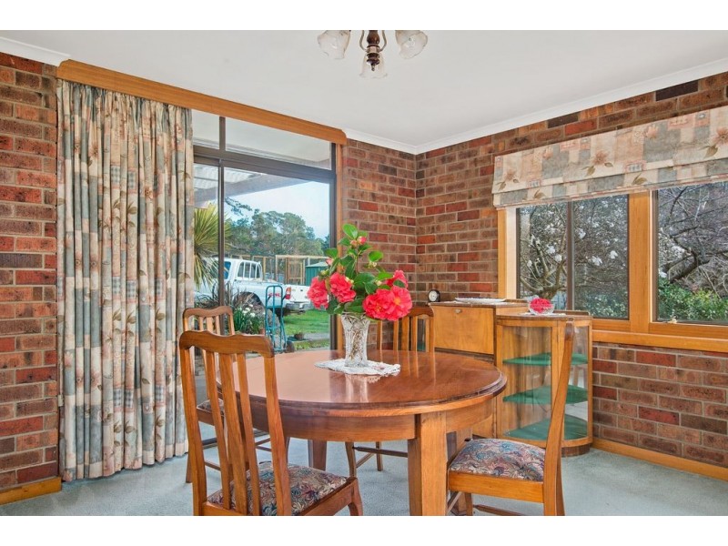 2 Tattersalls Road, Beaconsfield TAS 7270