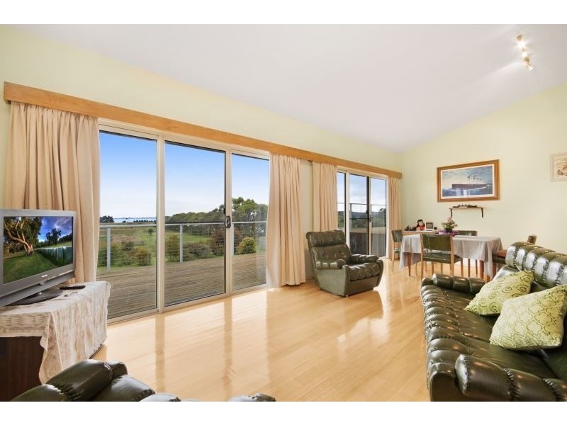 359 Clarence Point Road, Clarence Point TAS 7270